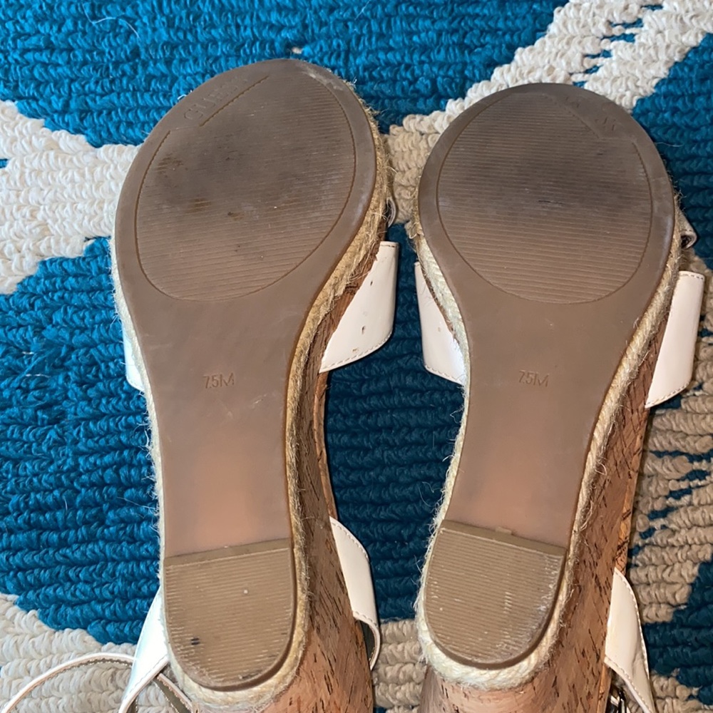 GUESS WHITE CORK ESPADRILLE WEDGE SANDALS - Picture 4 of 7